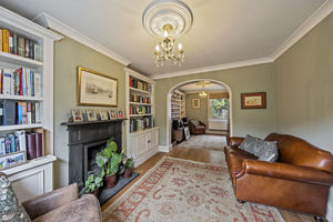 Sitting Room- click for photo gallery